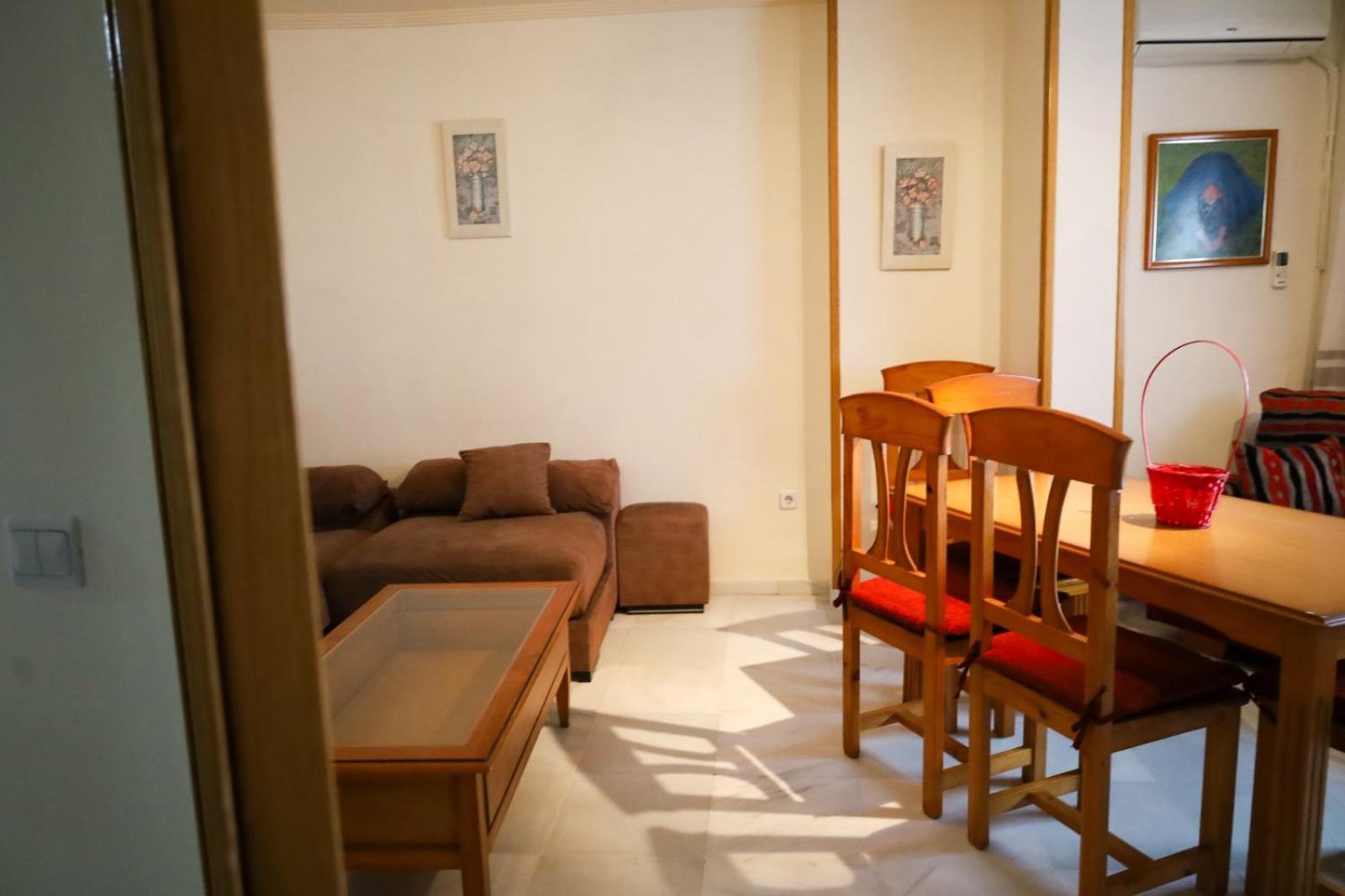 Hospedium Dlj Arjona Centro I Appartement Buitenkant foto